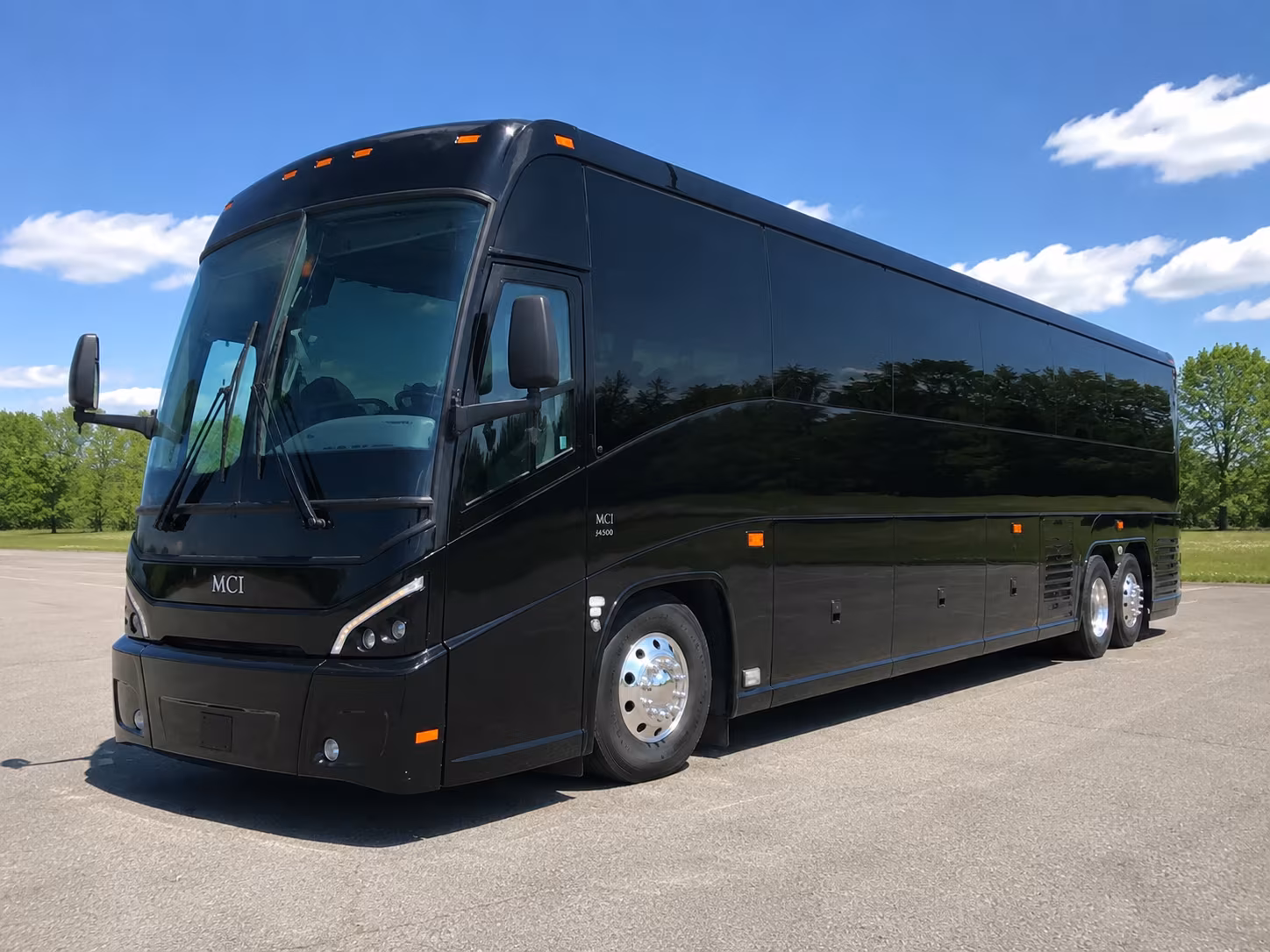 airport transfers for military personnel and government travelers at msp