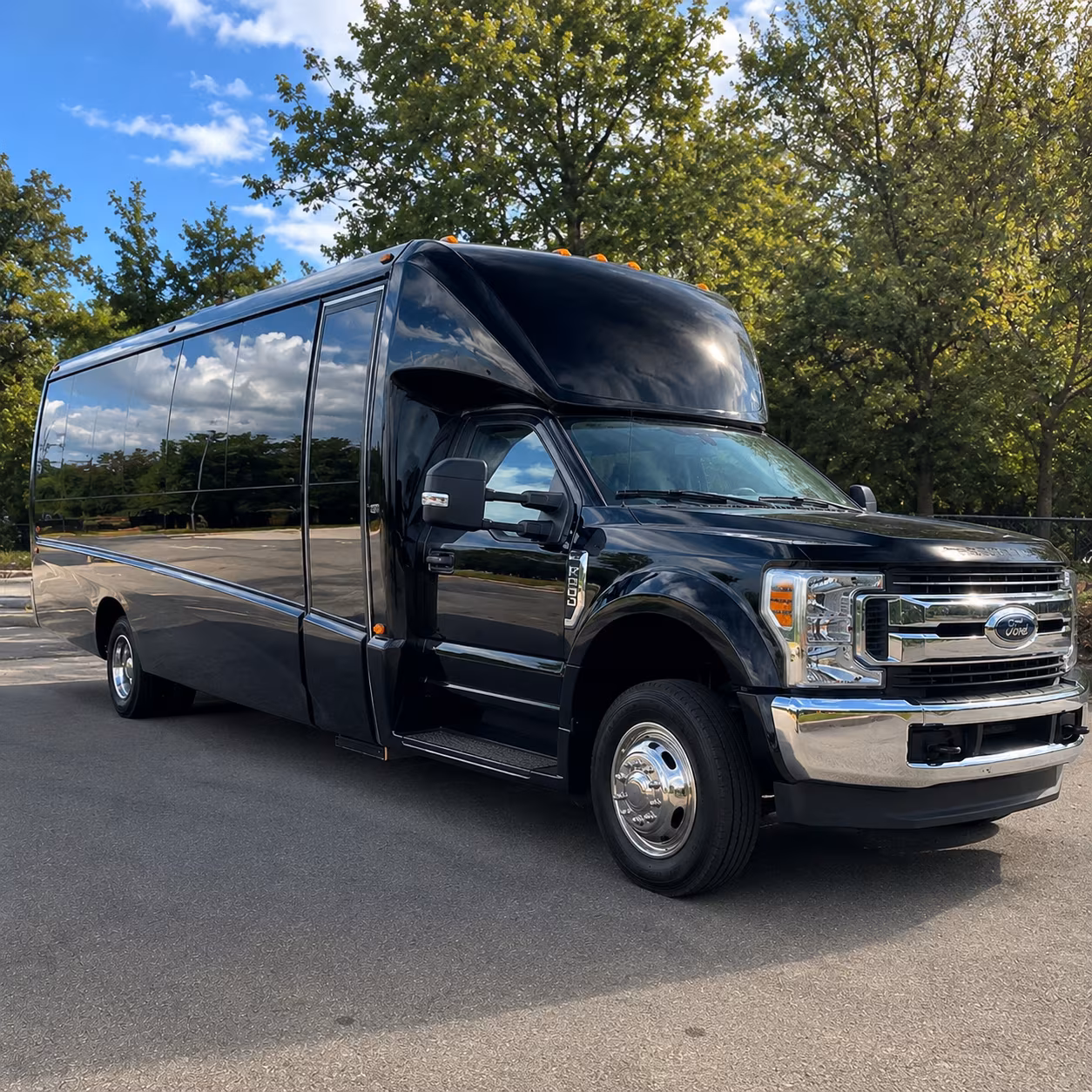 bloomington get your group to every tasting with a bloomington winery shuttle