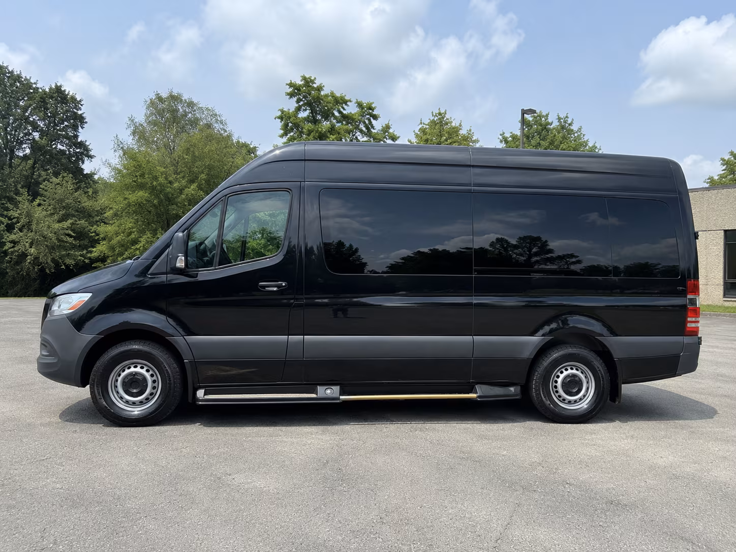 burnsville airport transportation made easy
