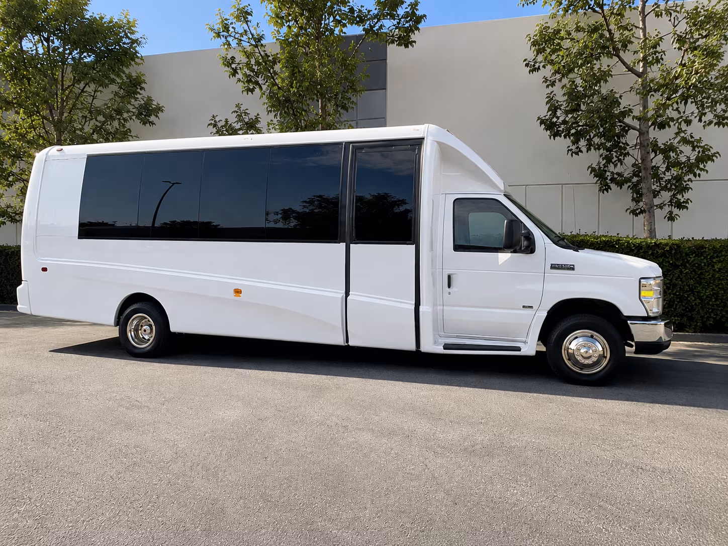 get your group to winehaven winery in chisago city without the carpool chaos