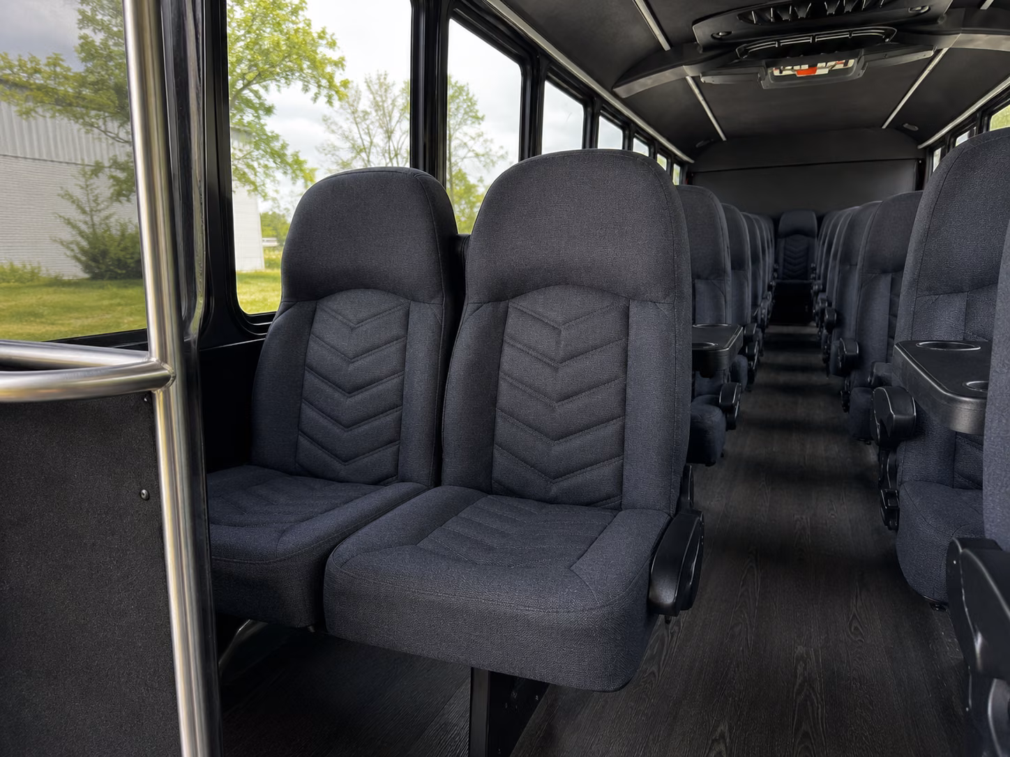lakeville create a night to remember with lakeville prom bus rentals
