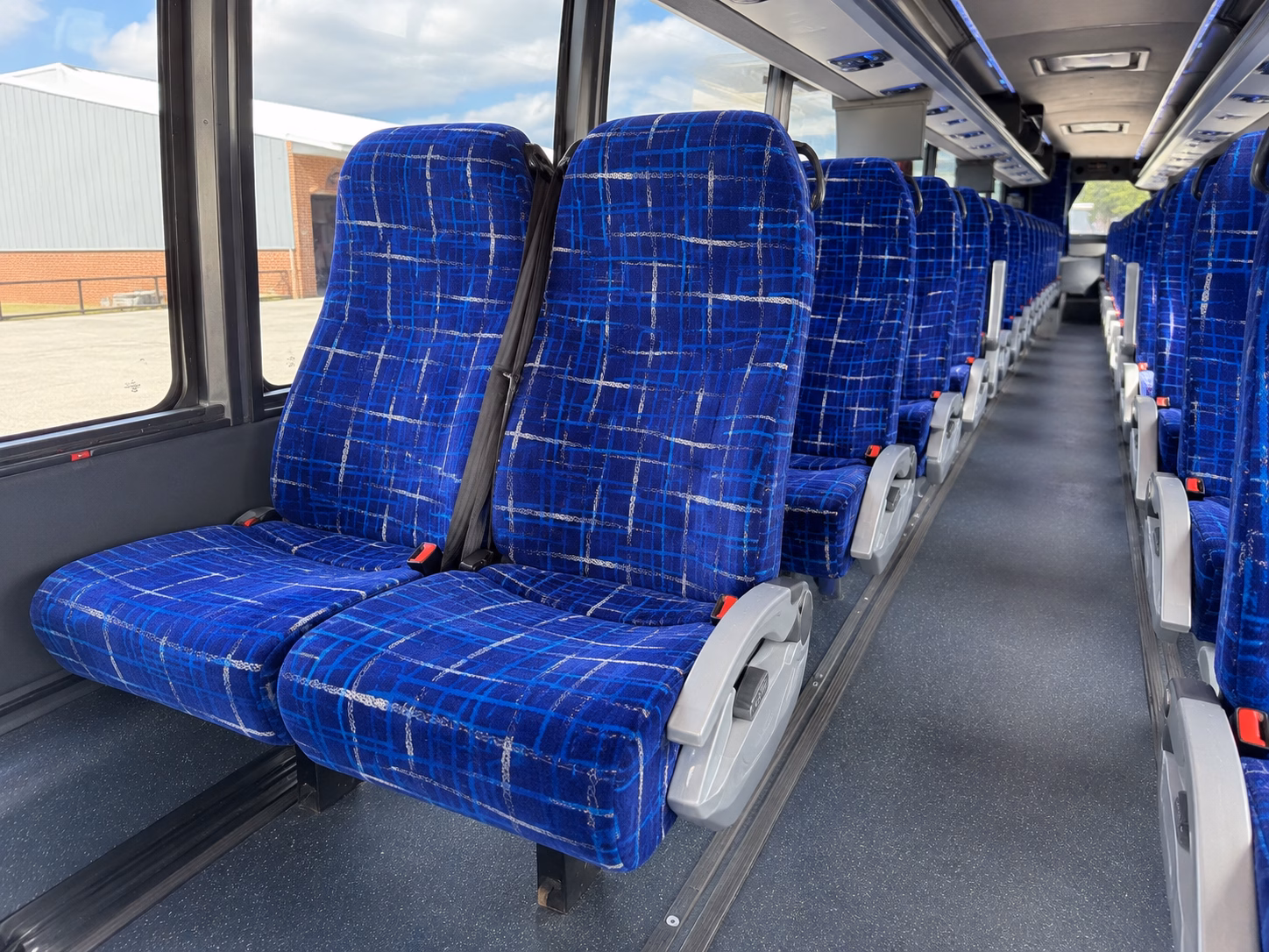 lakeville get your group there with a lakeville long distance charter bus rental
