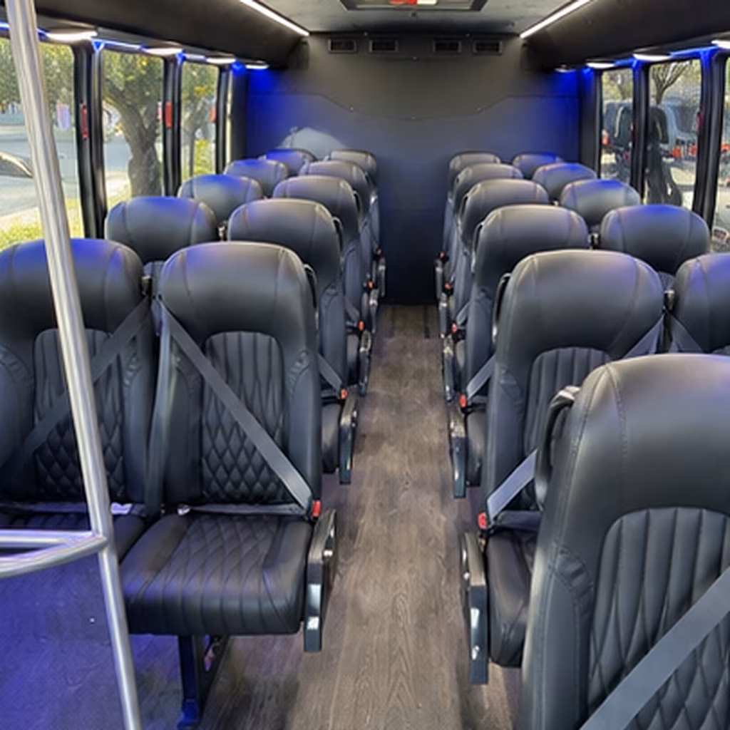plymouth airport shuttle services in plymouth